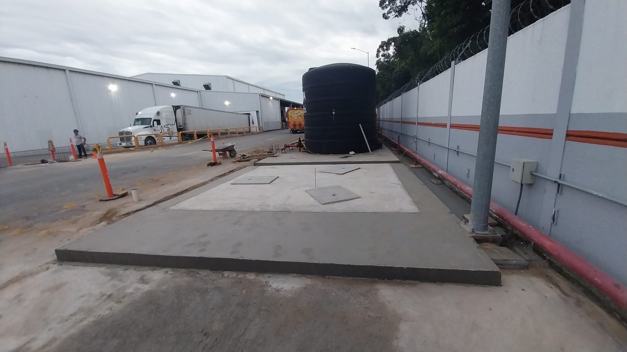 Trabajos de obra civil industrial